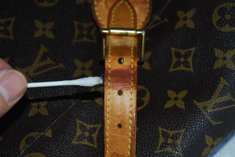 louis vuitton henkel austauschen kosten|louis vuitton jewelry repair.